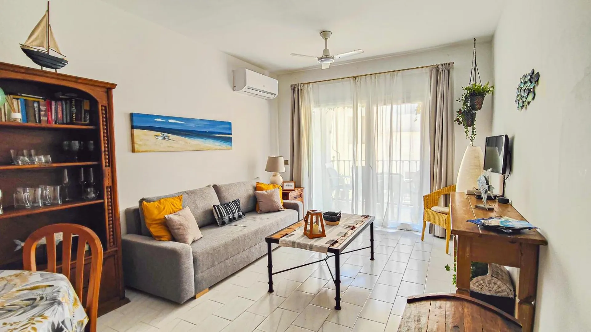 Bonito apartamento en playa de la Carihuela Torremolinos España